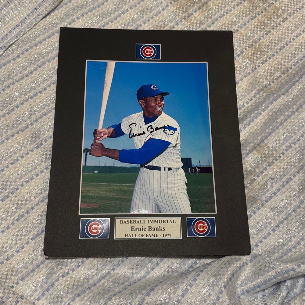 Ernie Banks signed photo matted Chicago Cubs